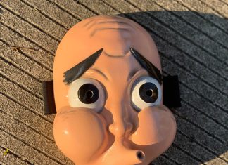 Por que os aldeões ferreiros do Demon Slayer usam máscaras? Demon-Slayer