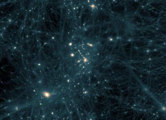 Um simples olhar para uma antiga imagem do Hubble pode ajudar a desvendar os segredos da matéria escura Matéria Escura